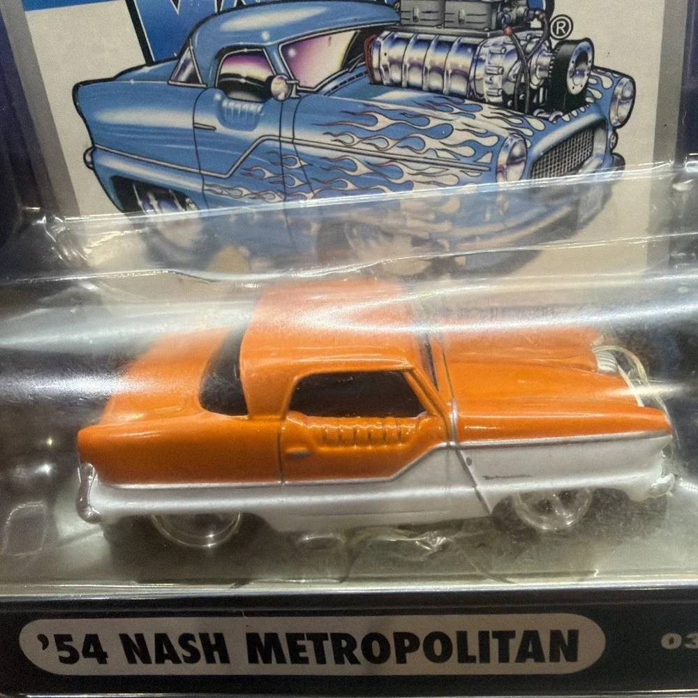Muscle‎ Machines'54 Nash Metropolitan Orange/White 03-55